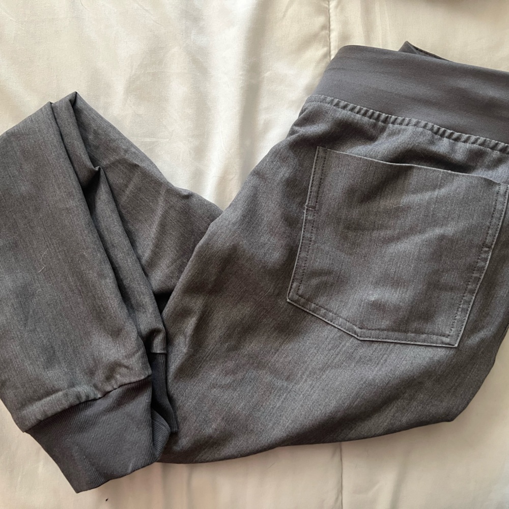 Figs Zamora jogger scrubs